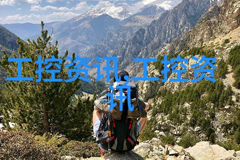 温馨宜家风格 客厅与阅读角结合