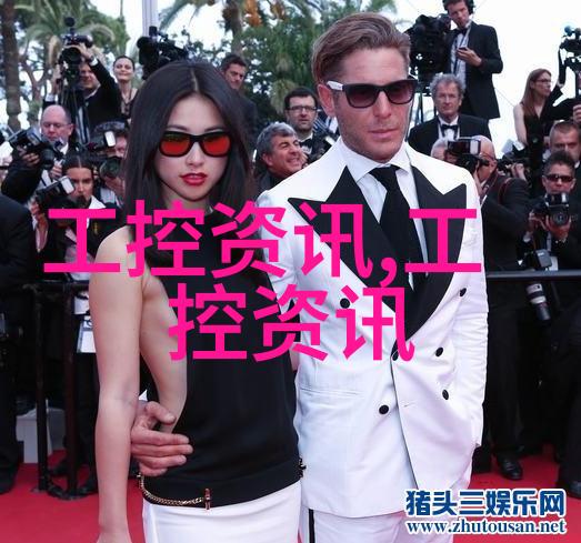 16岁女生迈开腿打扑克正常吗小妹都开始玩大牌了这种事儿有没有