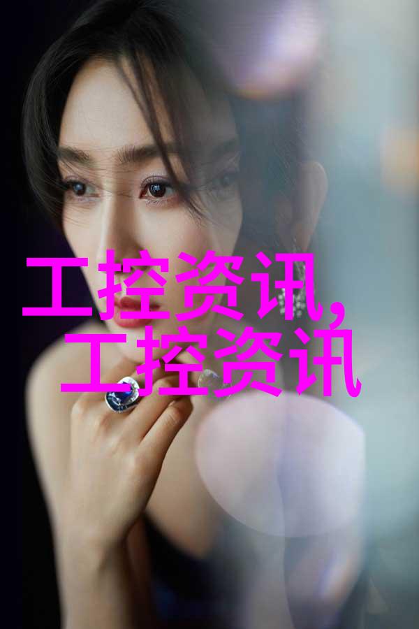 2020年一个女人独自在内心的世界中寻觅着真实的自己